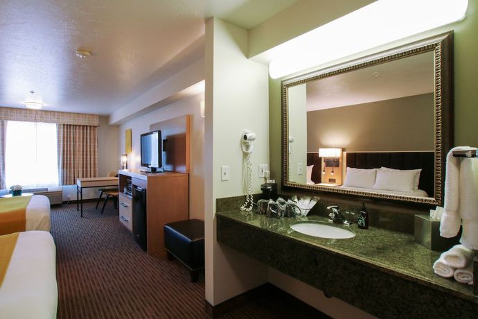 Imagen de la habitación del Hotel Oxford Suites Spokane Valley. Foto 14