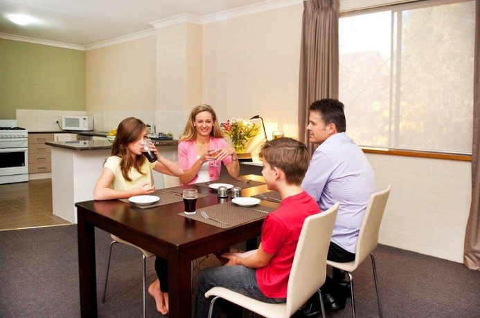Imagen de la habitación del Hotel Oxley Court Serviced Apartments. Foto 7