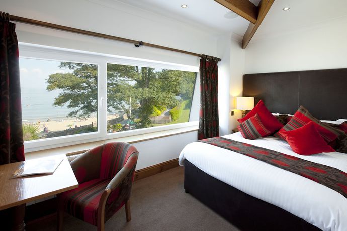 Imagen de la habitación del Hotel Oxwich Bay. Foto 15