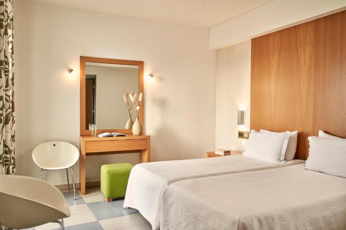 Imagen de la habitación del Hotel Oxygen Favie. Foto 2