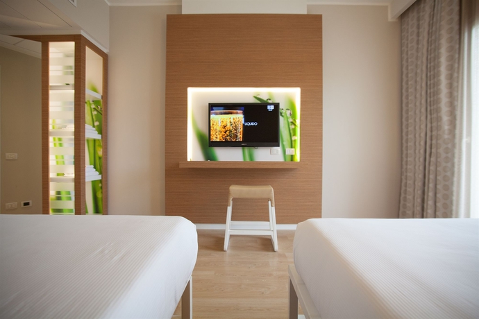 Imagen de la habitación del Hotel Oxygen Lifestyle. Foto 8