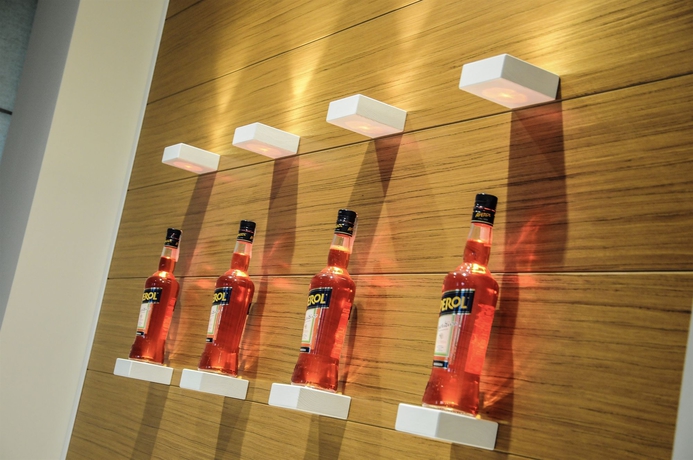 Imagen del bar/restaurante del Hotel Oxygen Lifestyle. Foto 2