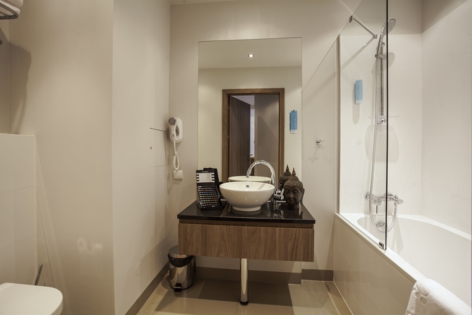 Imagen de la habitación del Hotel Oxygen Residence. Foto 5