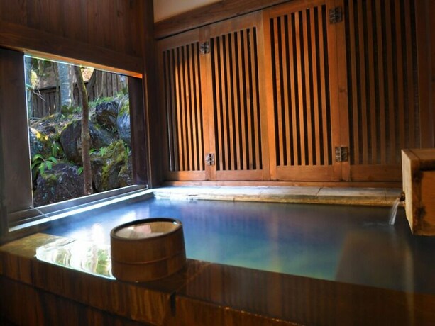 Imagen de la piscina del Hotel Oyado Hanabou. Foto 34