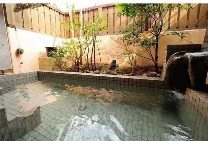 Imagen de la piscina del Hotel Oyado Ichifuji. Foto 11
