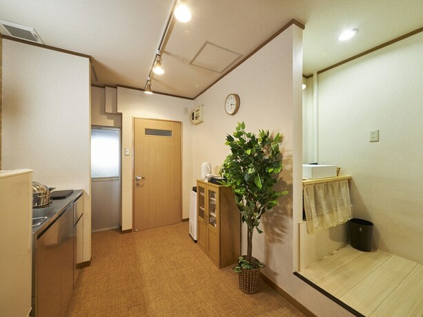 Imagen de la habitación del Hotel Oyado Kinokuniya Shinchi Machi. Foto 17