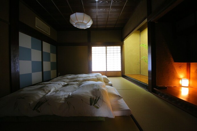 Imagen de la habitación del Hotel Oyado Nihon No Ashitaba. Foto 13