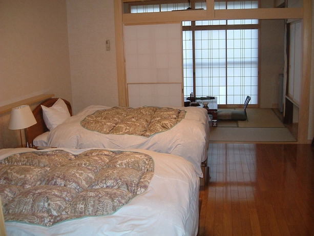 Imagen de la habitación del Hotel Oyado Sansui. Foto 9