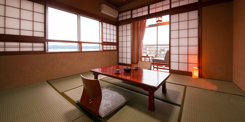 Imagen de la habitación del Hotel Oyado Suzuka. Foto 31