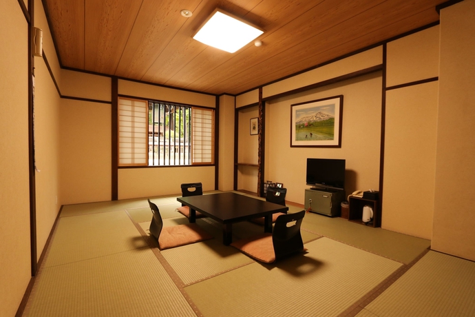 Imagen de la habitación del Hotel Oyado Yamakyu. Foto 10