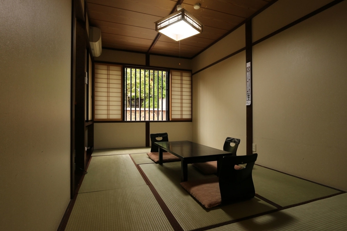 Imagen de la habitación del Hotel Oyado Yamakyu. Foto 11