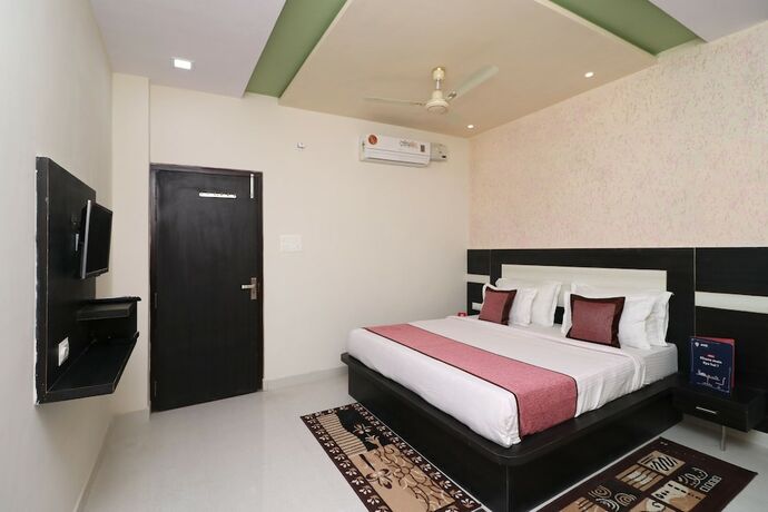 Imagen de la habitación del Hotel Oyo 10133 Rama Grand Hs. Foto 15