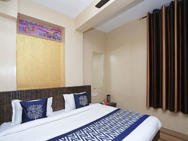 Imagen de la habitación del Hotel Oyo 10137 Vaishnavi. Foto 7