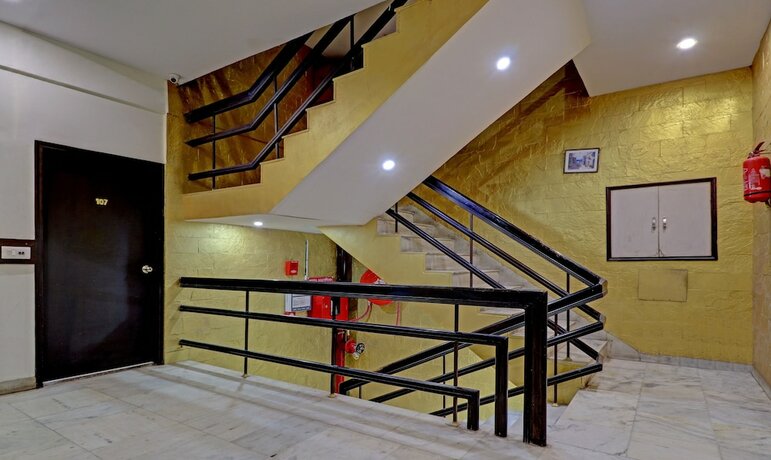 Imagen de los interiores del Hotel Oyo 10144 Southend. Foto 20