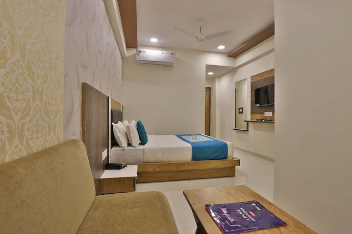 Imagen de la habitación del Hotel Oyo 10265 Galaxy. Foto 5