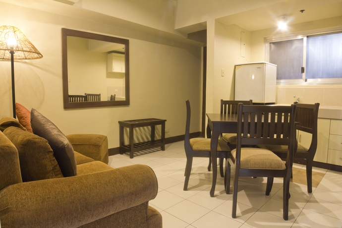 Imagen de los interiores del Hotel Oyo 103 Artina Suites. Foto 15