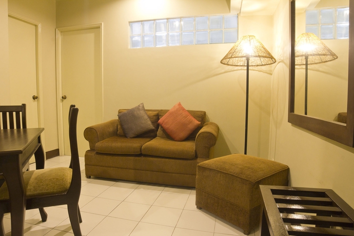 Imagen de los interiores del Hotel Oyo 103 Artina Suites. Foto 16