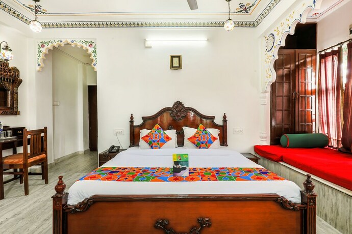 Imagen de la habitación del Hotel Oyo 10319 Pichola Haveli. Foto 20