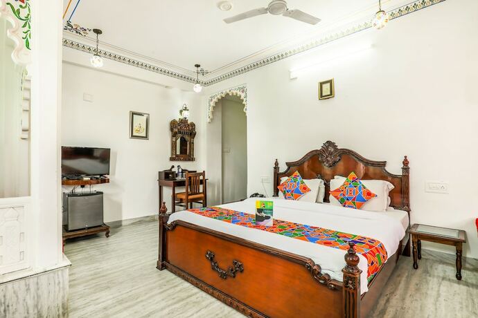 Imagen de la habitación del Hotel Oyo 10319 Pichola Haveli. Foto 27