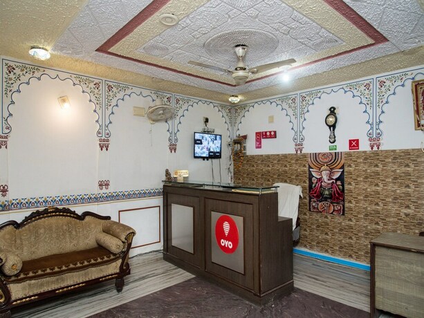 Imagen de los interiores del Hotel Oyo 10319 Pichola Haveli. Foto 39
