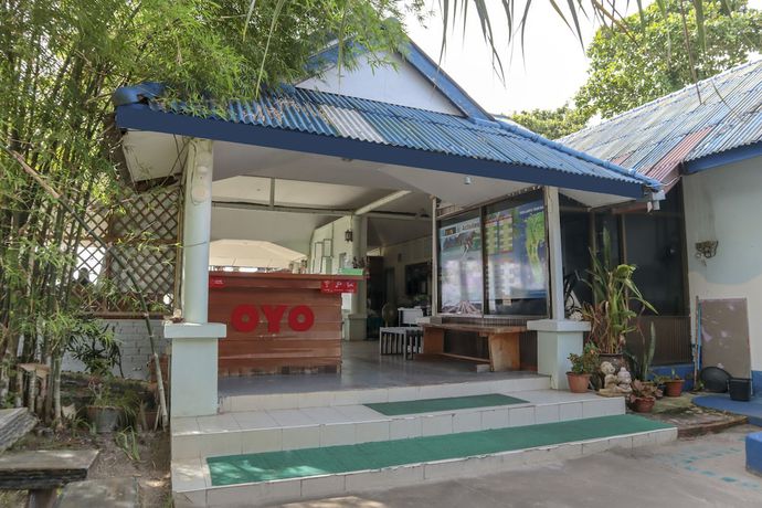 Imagen de los exteriores del Hotel Oyo 1033 Saladan Beach Resort. Foto 9