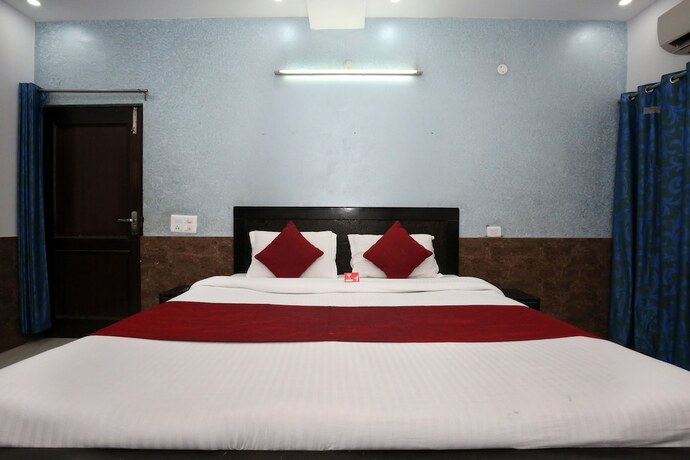 Imagen de la habitación del Hotel Oyo 10362 Sector 45. Foto 25