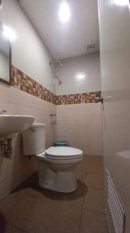 Imagen de la habitación del Hotel Oyo 1037 Lendes Tourist Inn Main. Foto 6