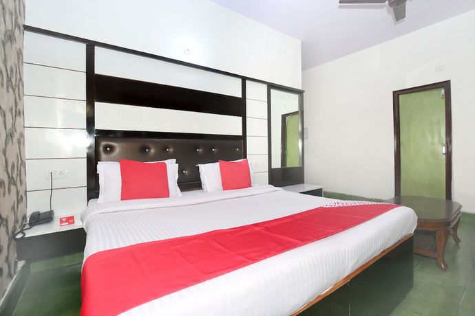 Imagen de la habitación del Hotel Oyo 10376 Golden Inn. Foto 9