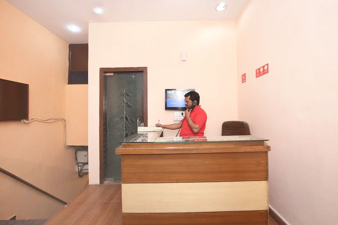 Imagen de los interiores del Hotel Oyo 10384 Rajesh Palace. Foto 18