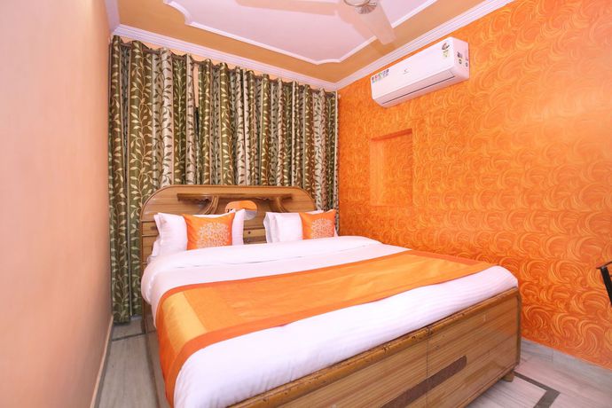 Imagen de la habitación del Hotel Oyo 10384 Rajesh Palace. Foto 6