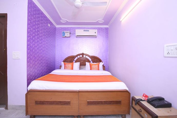 Imagen de la habitación del Hotel Oyo 10384 Rajesh Palace. Foto 13