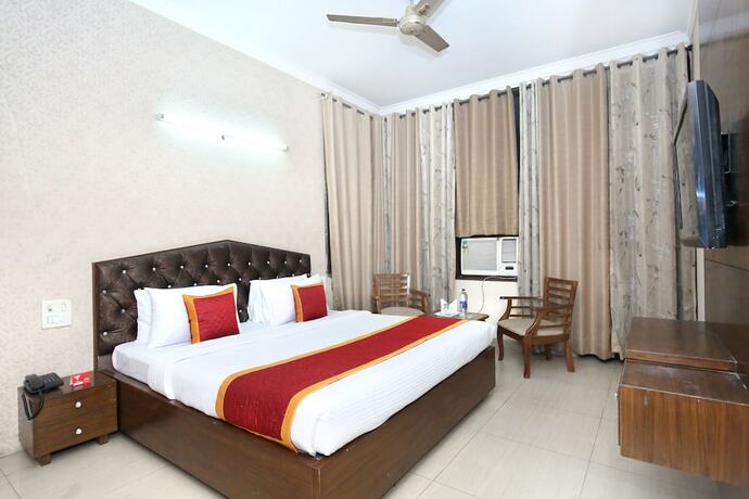 Imagen de la habitación del Hotel Oyo 10386 Jimmy. Foto 14
