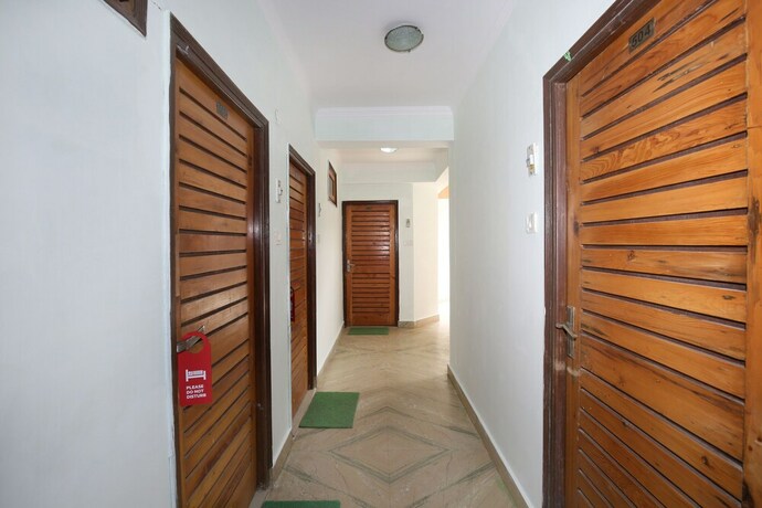 Imagen de los interiores del Hotel Oyo 10399 Rosewood Inn. Foto 20