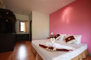 Imagen de la habitación del Hotel Oyo 1046 Noppharat Resort. Foto 5