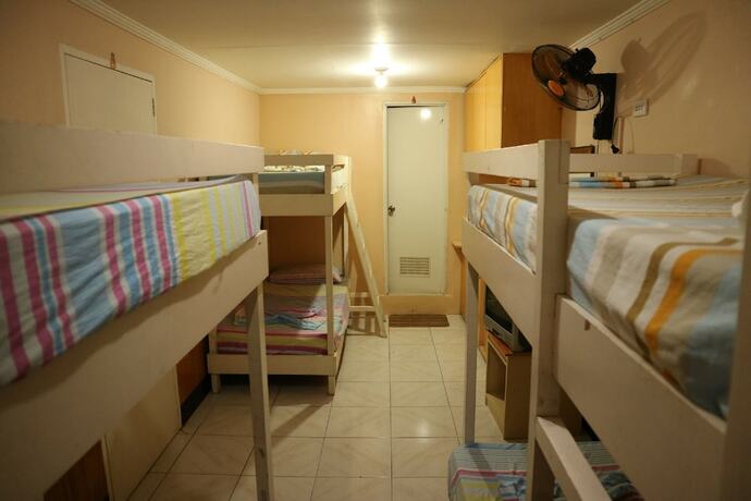 Imagen de la habitación del Hotel Oyo 1048 Jomckayl Apartelle. Foto 13