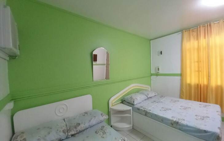 Imagen de la habitación del Hotel Oyo 1048 Jomckayl Apartelle. Foto 18