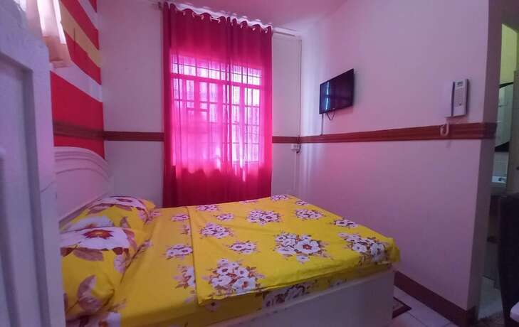 Imagen de la habitación del Hotel Oyo 1048 Jomckayl Apartelle. Foto 19