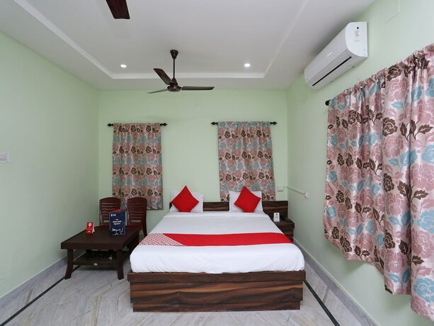Imagen de la habitación del Hotel Oyo 10512 Toshani Palace. Foto 5