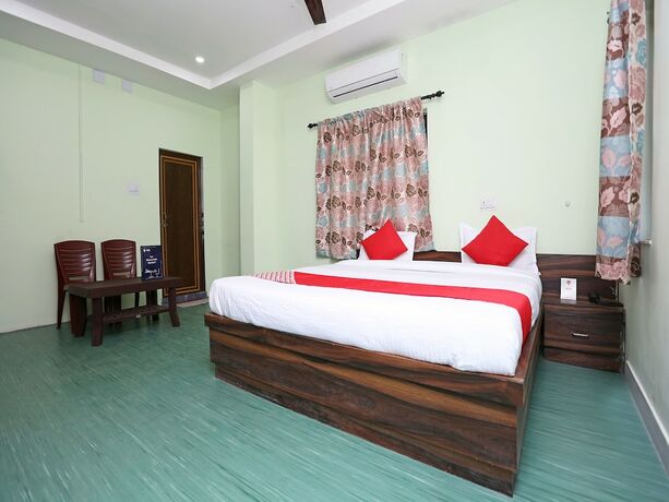 Imagen de la habitación del Hotel Oyo 10512 Toshani Palace. Foto 12