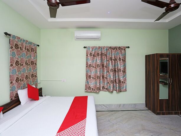 Imagen de la habitación del Hotel Oyo 10512 Toshani Palace. Foto 16