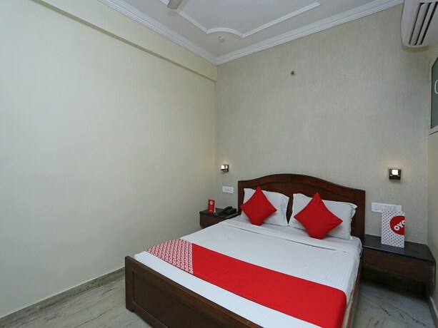 Imagen de la habitación del Hotel Oyo 10515 Vishnu Villas. Foto 8