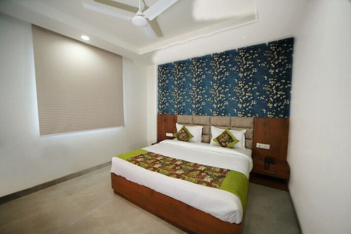 Imagen de la habitación del Hotel Oyo 10876 Taj Signature. Foto 13
