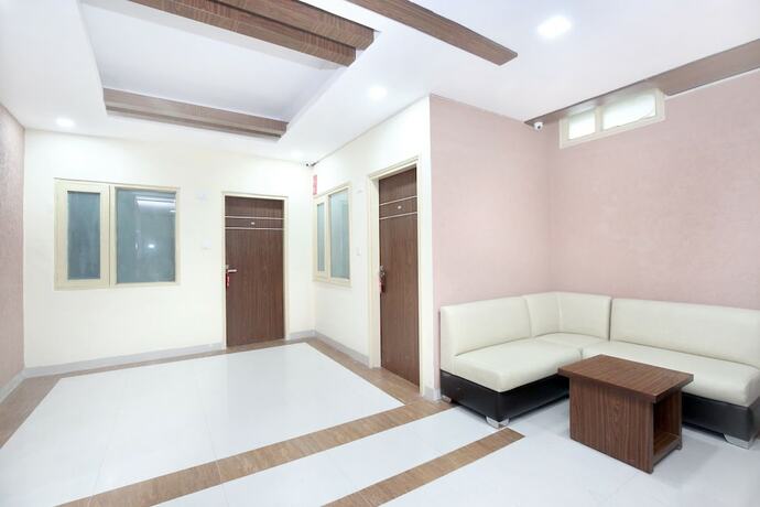 Imagen de los interiores del Hotel Oyo 10891 Starwood. Foto 16