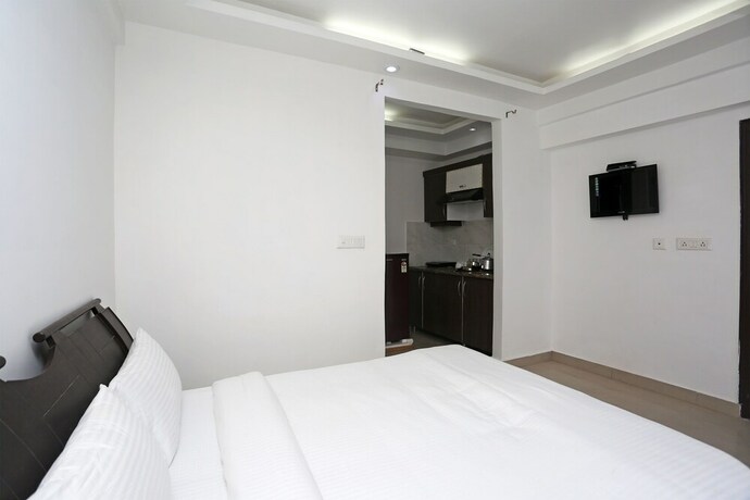 Imagen de la habitación del Hotel Oyo 10948 Home Modern Studio Bhumiyadhar. Foto 8