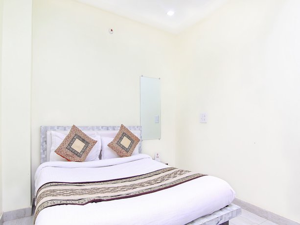 Imagen de la habitación del Hotel Oyo 10969 Us Residency. Foto 11