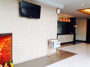 Imagen de los interiores del Hotel Oyo 1126 Curve Boutique Pattaya. Foto 11