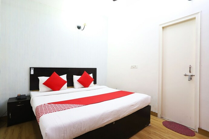 Imagen de la habitación del Hotel Oyo 11521 Tsl Livin Hub. Foto 2
