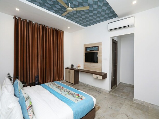 Imagen de la habitación del Hotel Oyo 11538 Shree Kanha Shyam and Banquet. Foto 5