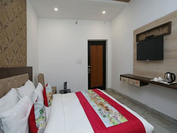 Imagen de la habitación del Hotel Oyo 11538 Shree Kanha Shyam and Banquet. Foto 11