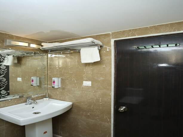 Imagen de la habitación del Hotel Oyo 11546 Csfc. Foto 8